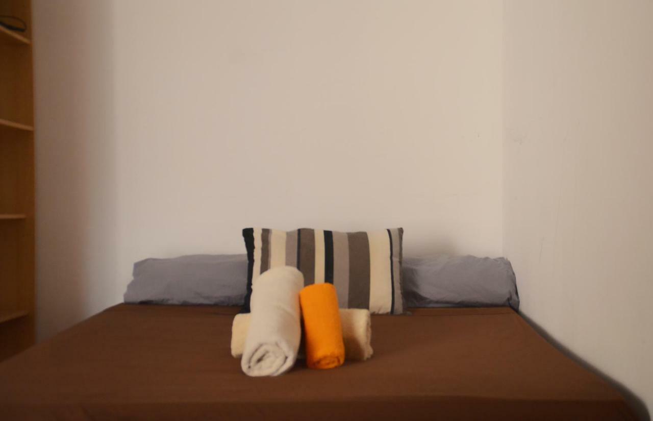 Apartamento San Bernardo Madrid Ngoại thất bức ảnh